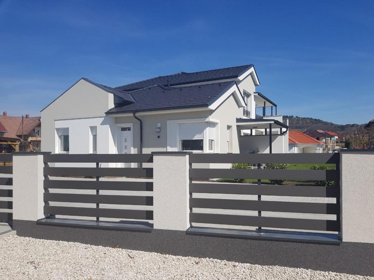 Margareta Home Gyenesdias Exterior photo